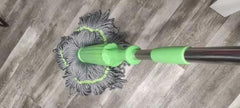 Self-twisting Water Rotating Mop